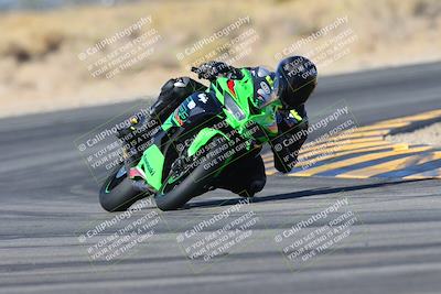 media/Dec-06-2024-CVMA Friday Practice (Fri) [[e1d1c5d4fc]]/4-Group 4 and Trackday/Session 4 (Turn 16)/